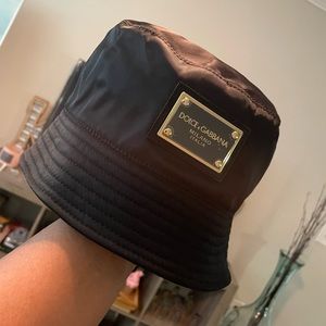 Dolce & Gabbana bucket hat